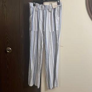 SO wide leg pants size Large (junior)